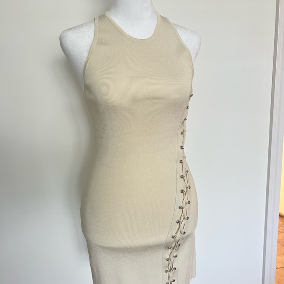 Case dress by Auteur - Picture 6 of 10